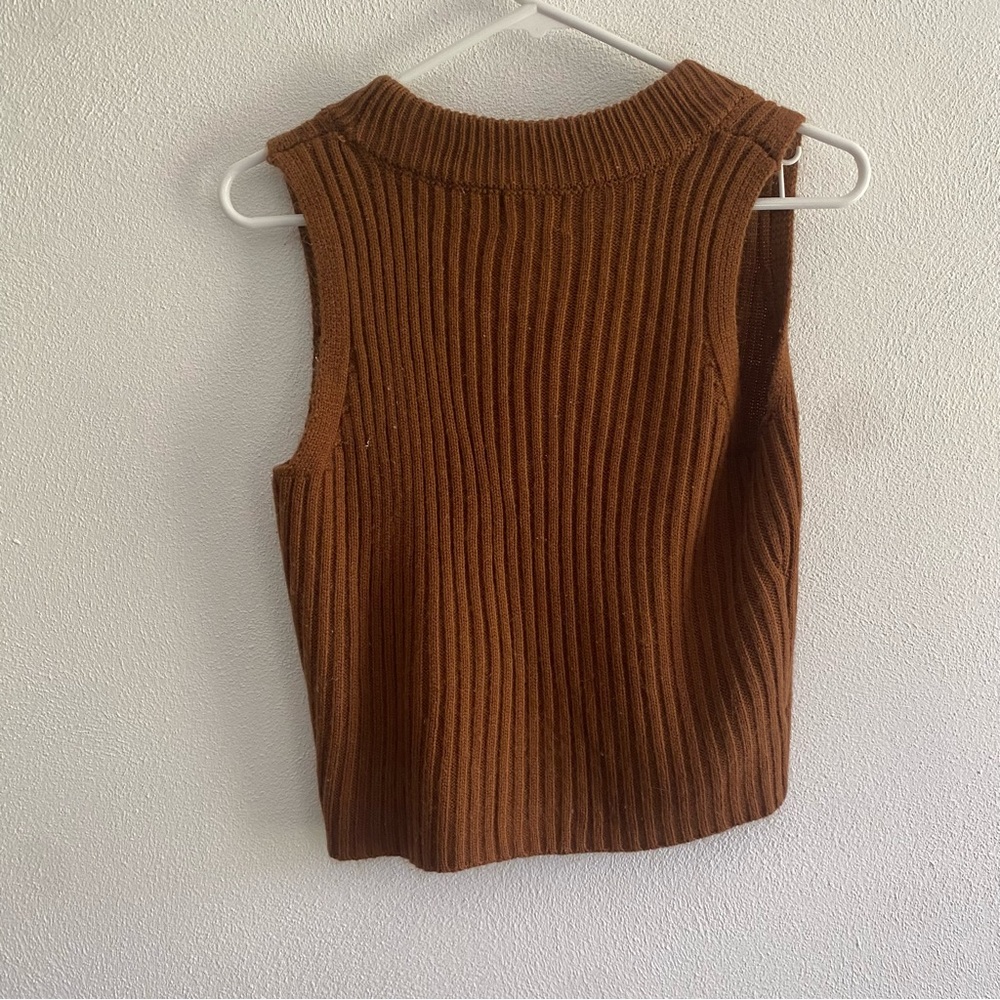 Major Label Brown Ribbed Knit Vest - Picture 6 of 7